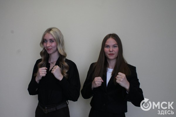 "Ноги, которые могут довести до нокаута". Интервью с сильнейшими по муай-тай омичками