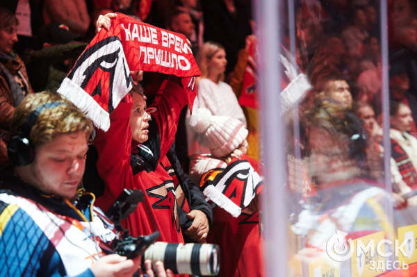 "Металлург" крупно выиграл в Омске у "Авангарда"