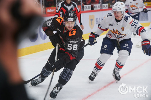 "Металлург" крупно выиграл в Омске у "Авангарда"