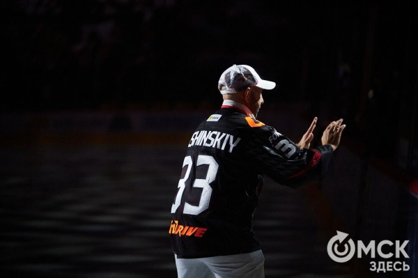 "Металлург" крупно выиграл в Омске у "Авангарда"