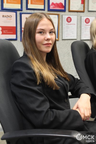 "Ноги, которые могут довести до нокаута". Интервью с сильнейшими по муай-тай омичками