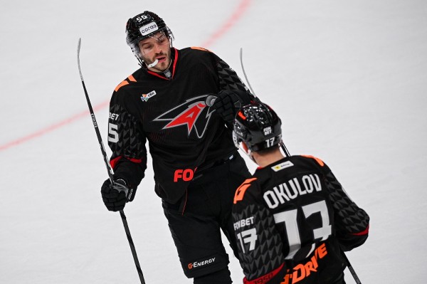 Три очка Окулова принесли "Авангарду" победу над "Барысом"