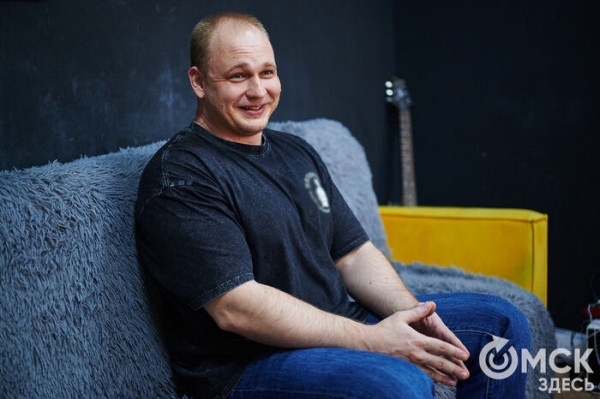 "Мы можем купить новую машину, но не тело". Почему на боли в спине теперь жалуемся мы, а не наши бабушки