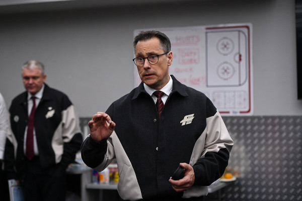 Голкипер "Авангарда" Серебряков оформил первый шатаут в сезоне