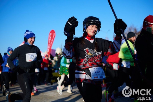 Миньоны с авоськой, самобеглые узники и Якубович. Кого собрал Рождественский полумарафон Миньоны с авоськой, самобеглые узники и Якубович. Кого собрал Рождественский полумарафон