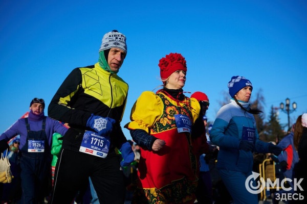 Миньоны с авоськой, самобеглые узники и Якубович. Кого собрал Рождественский полумарафон Миньоны с авоськой, самобеглые узники и Якубович. Кого собрал Рождественский полумарафон