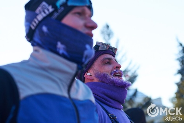 Миньоны с авоськой, самобеглые узники и Якубович. Кого собрал Рождественский полумарафон Миньоны с авоськой, самобеглые узники и Якубович. Кого собрал Рождественский полумарафон