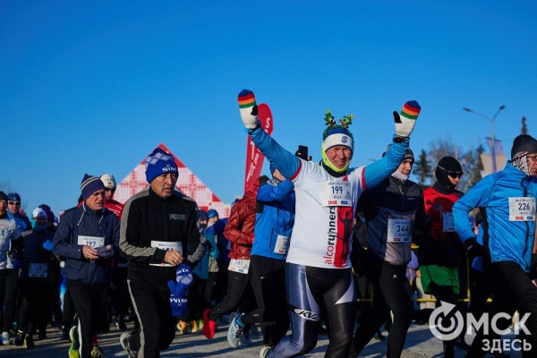 Миньоны с авоськой, самобеглые узники и Якубович. Кого собрал Рождественский полумарафон Миньоны с авоськой, самобеглые узники и Якубович. Кого собрал Рождественский полумарафон