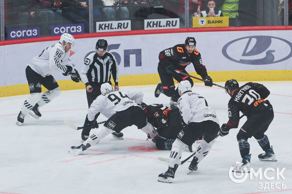 "Трактор" не сумел прервать победную серию "Авангарда"