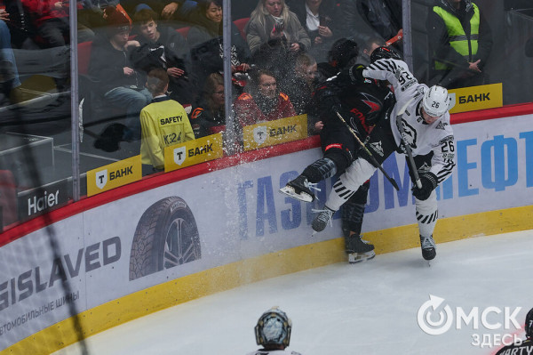 "Трактор" не сумел прервать победную серию "Авангарда"