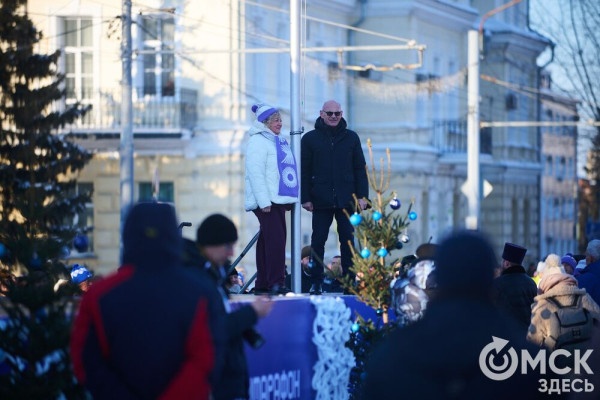 Миньоны с авоськой, самобеглые узники и Якубович. Кого собрал Рождественский полумарафон Миньоны с авоськой, самобеглые узники и Якубович. Кого собрал Рождественский полумарафон
