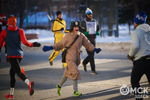 Миньоны с авоськой, самобеглые узники и Якубович. Кого собрал Рождественский полумарафон Миньоны с авоськой, самобеглые узники и Якубович. Кого собрал Рождественский полумарафон
