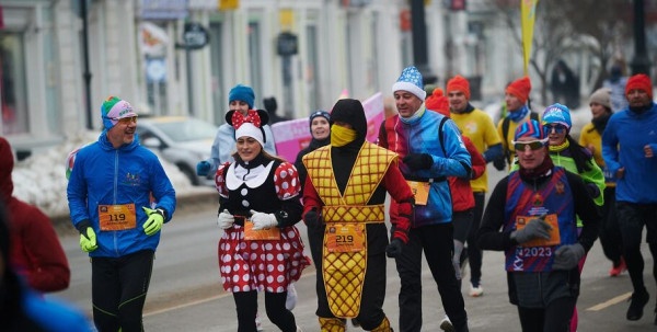 Зимний забег в Омске станет культурным