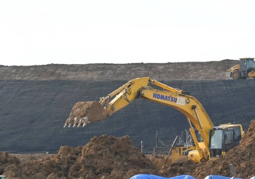 В Омске ликвидируют три свалки — выделена субсидия в 65,6 млн руб на проект В Омске ликвидируют три свалки — выделена субсидия в 65,6 млн руб на проект