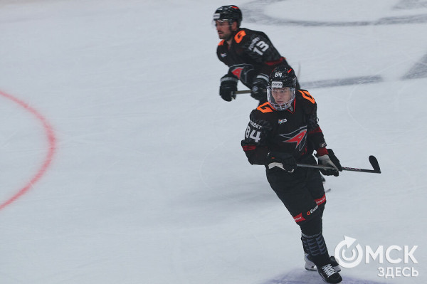 "Трактор" не сумел прервать победную серию "Авангарда"