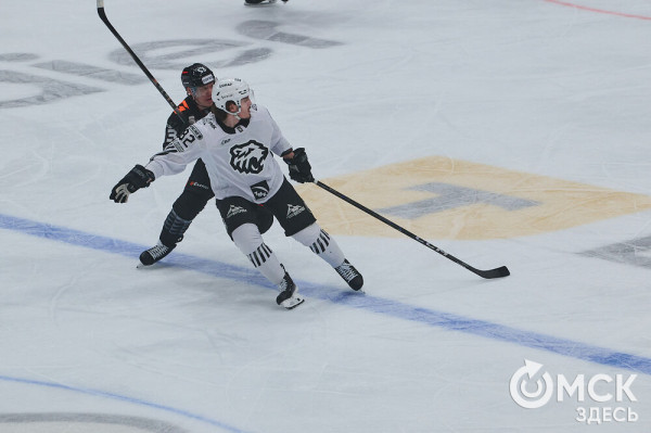 "Трактор" не сумел прервать победную серию "Авангарда"