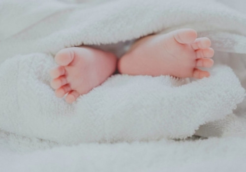 В новогоднюю ночь в Омской области родилось трое малышей В новогоднюю ночь в Омской области родилось трое малышей