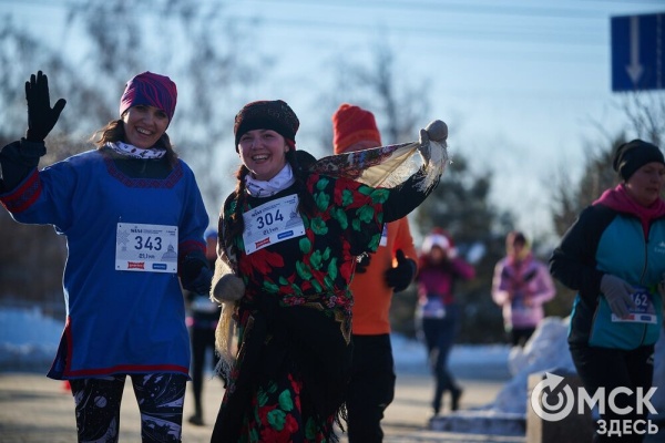 Миньоны с авоськой, самобеглые узники и Якубович. Кого собрал Рождественский полумарафон Миньоны с авоськой, самобеглые узники и Якубович. Кого собрал Рождественский полумарафон