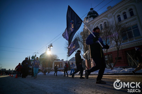 Миньоны с авоськой, самобеглые узники и Якубович. Кого собрал Рождественский полумарафон Миньоны с авоськой, самобеглые узники и Якубович. Кого собрал Рождественский полумарафон