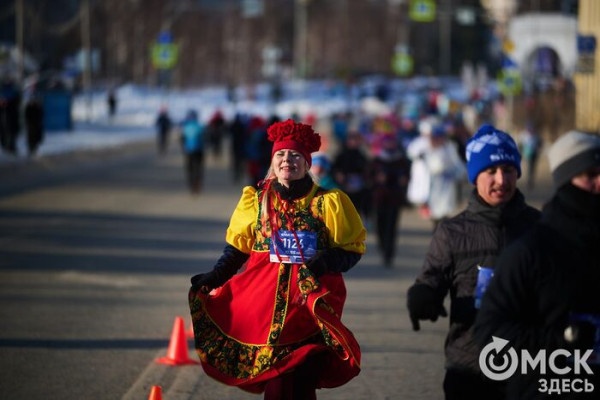 Миньоны с авоськой, самобеглые узники и Якубович. Кого собрал Рождественский полумарафон Миньоны с авоськой, самобеглые узники и Якубович. Кого собрал Рождественский полумарафон
