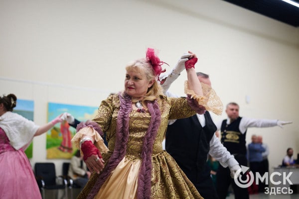 Разрешите пригласить. В Омске состоялся Городской бал