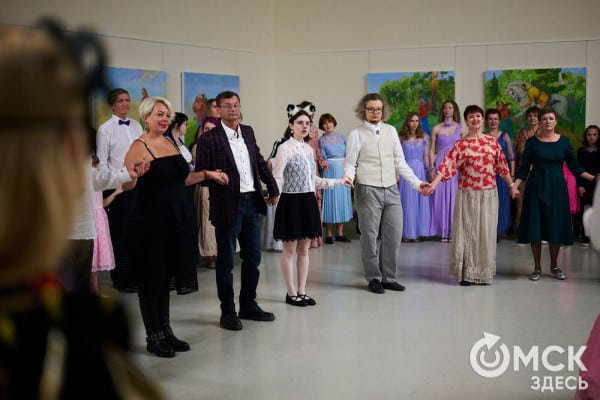 Разрешите пригласить. В Омске состоялся Городской бал