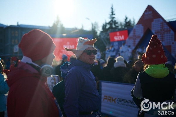 Миньоны с авоськой, самобеглые узники и Якубович. Кого собрал Рождественский полумарафон Миньоны с авоськой, самобеглые узники и Якубович. Кого собрал Рождественский полумарафон