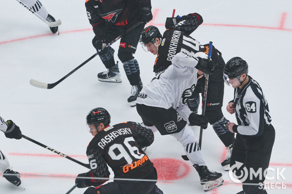 "Трактор" не сумел прервать победную серию "Авангарда"