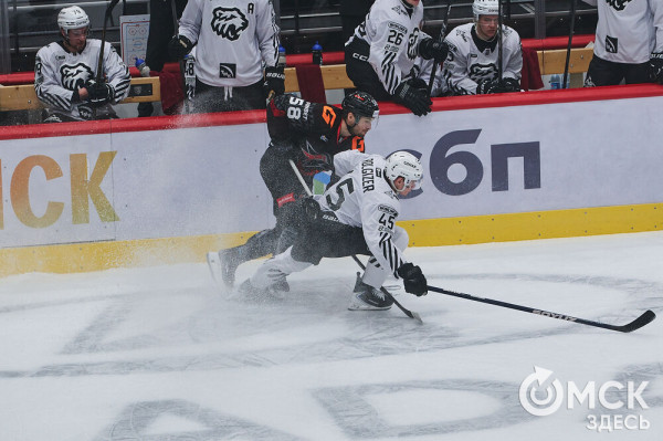 "Трактор" не сумел прервать победную серию "Авангарда"