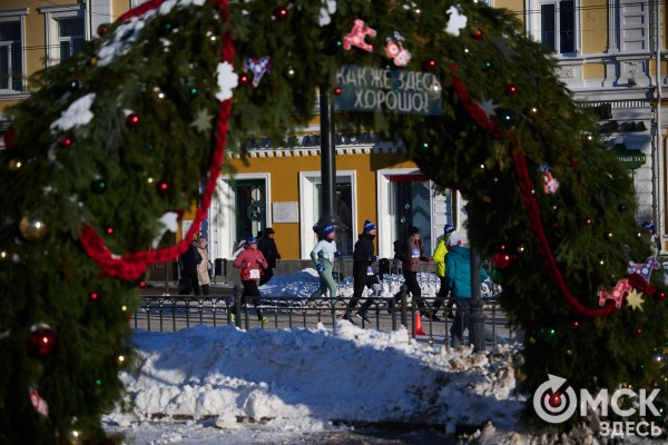 Миньоны с авоськой, самобеглые узники и Якубович. Кого собрал Рождественский полумарафон Миньоны с авоськой, самобеглые узники и Якубович. Кого собрал Рождественский полумарафон