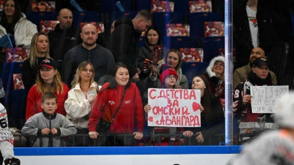 &laquo;Авангард&raquo; начал новый год с победы в Сибирском дерби