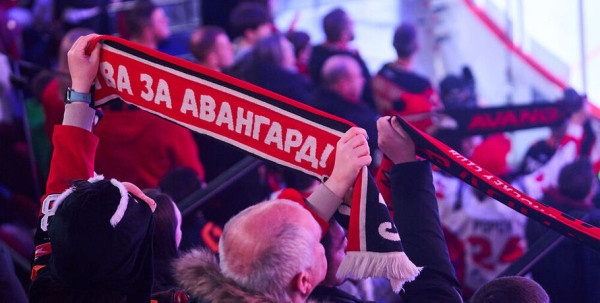 Хоккеисты "Авангарда" выиграли седьмой матч подряд Хоккеисты "Авангарда" выиграли седьмой матч подряд