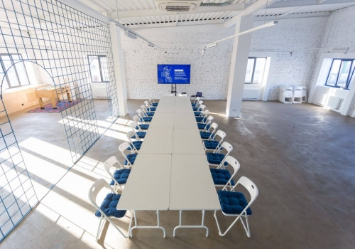 В&nbsp;Омске запустили творческое пространство на&nbsp;территории бывшего завода &laquo;Электроточприбор&raquo;