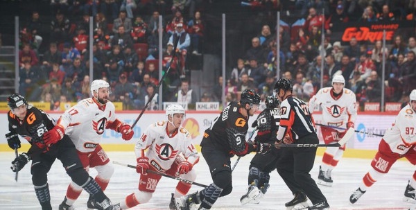 "Авангард" без Ги Буше уступил "Автомобилисту"