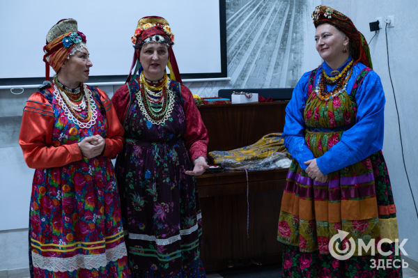 Магия песни, костюма и памяти: как ансамблю "Полынь" удаётся сохранять дух семейских Забайкалья