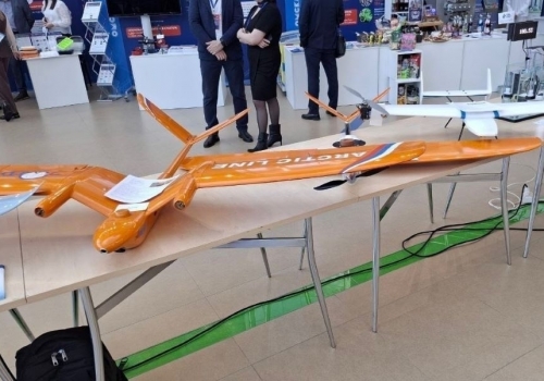 Главе Минпромторга Алиханову понравились беспилотники из&nbsp;Омска