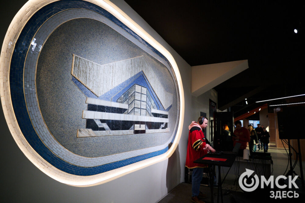 Обновлённый СКК имени Блинова принял первый хоккейный матч Обновлённый СКК имени Блинова принял первый хоккейный матч