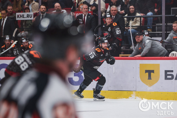 "Авангард" выиграл обе домашние игры у ЦСКА