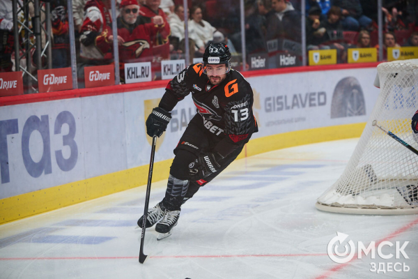 "Авангард" выиграл обе домашние игры у ЦСКА