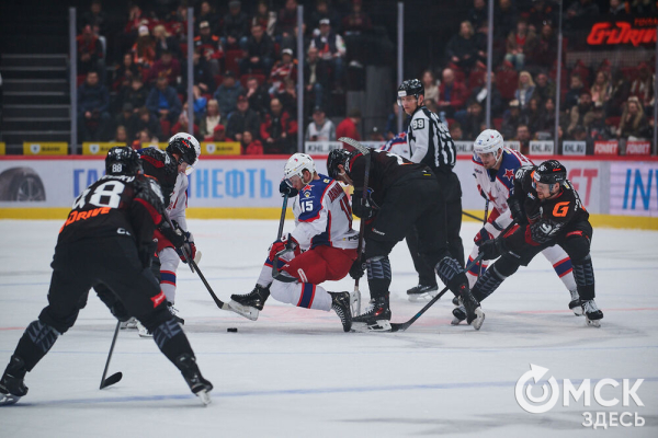 "Авангард" выиграл обе домашние игры у ЦСКА