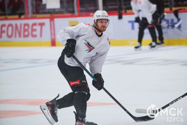 "Это серьёзный вызов, но мы вызовы любим". Омский "Авангард" вышел на лёд после паузы