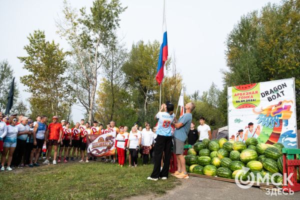 "Драконы" на Иртыше: 120 спортсменов боролись за Кубок региона по гребле в центре Омска