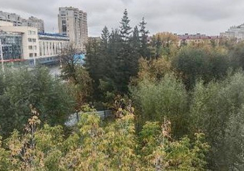 Недостроенный досуговый центр в&nbsp;центре Омска продали за&nbsp;41 млн рублей