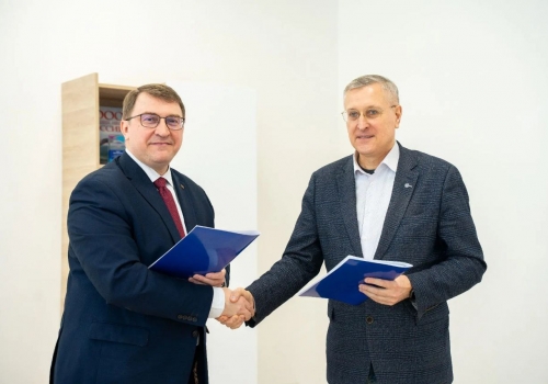 ОмГУ и Союз машиностроителей подписали соглашение о сотрудничестве ОмГУ и Союз машиностроителей подписали соглашение о сотрудничестве