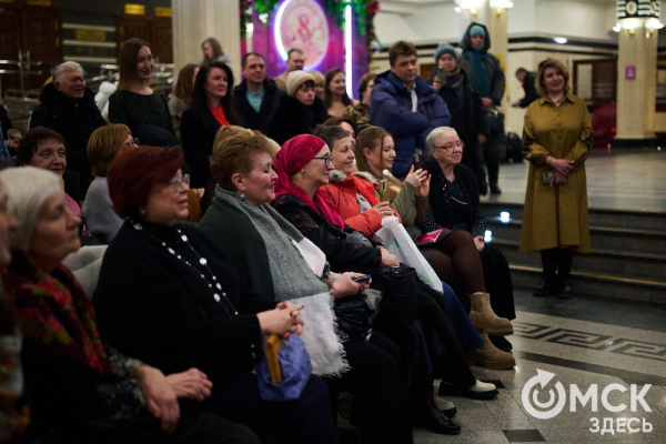 Язык взаимоотношений между Инь и Ян определяют дирижёр Михаил Голиков и виолончелист Александр Князев