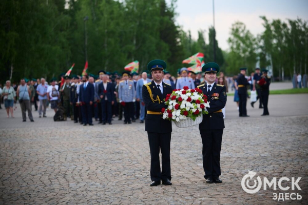 День пограничника в&nbsp;Омске отметили построением, танцами и долгожданными встречами