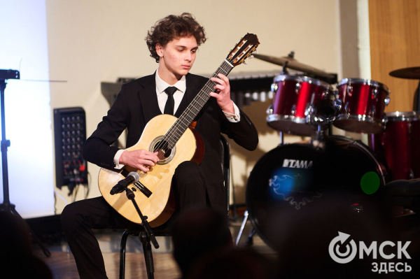 Мы не прощаемся, а говорим до свидания. В Омске состоялся отчётный концерт студентов Шебалинки