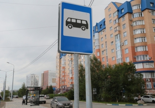 В&nbsp;Омске 112 остановок отдали под рекламные конструкции