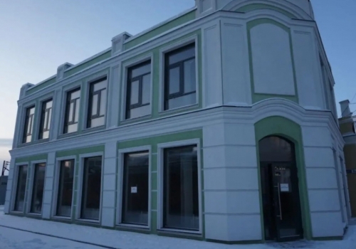 В&nbsp;центре Омска сдают в&nbsp;аренду недавно построенный КДЦ