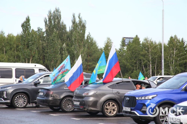 Память и традиции: воздушный десант отмечает свой праздник Память и традиции: воздушный десант отмечает свой праздник